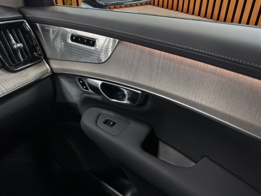 Volvo  XC90 2.0 T8 Plug-in hybrid AWD Ultra Dark Full option | Luchtvering | Bowers&Wilkins | Stoelmassage/ve... ActivLease financial lease