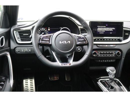 Kia Ceed 1.5 T-GDi 140PK Automaat GT-Line 12-2025!/Navigatie/Adapt.-cruise/Keyfree/Winter-pack ActivLease financial lease