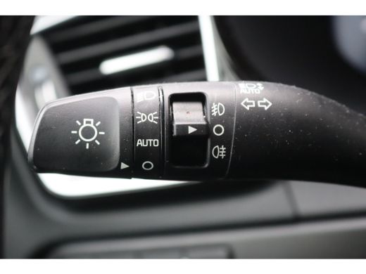 Kia Ceed 1.5 T-GDi 140PK Automaat GT-Line 12-2025!/Navigatie/Adapt.-cruise/Keyfree/Winter-pack ActivLease financial lease