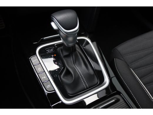 Kia Ceed 1.5 T-GDi 140PK Automaat GT-Line 12-2025!/Navigatie/Adapt.-cruise/Keyfree/Winter-pack ActivLease financial lease