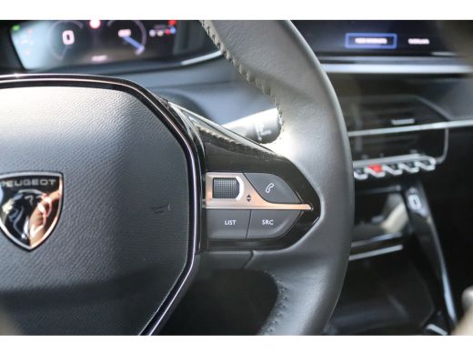 Peugeot 208 1.2 PureT. 100PK Allure Carplay-android/Parkeerhulp/Cruise-control ActivLease financial lease