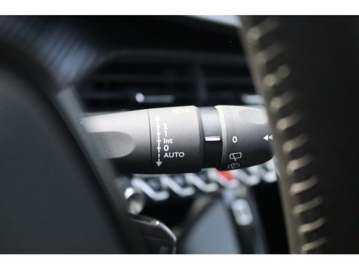 Peugeot 208 1.2 PureT. 100PK Allure Carplay-android/Parkeerhulp/Cruise-control ActivLease financial lease