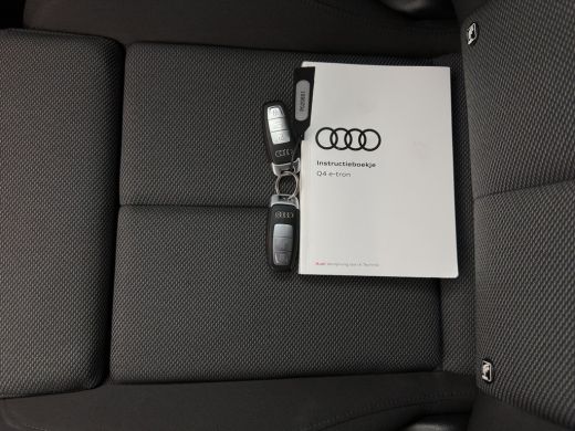 Audi Q4 e-tron 40 Launch Edition Advanced 77 kWh [ 3-Fase-11kW ] {SoH-93%} (INCL-BTW) Aut. *NAVI-FULLMAP | MATRI... ActivLease financial lease
