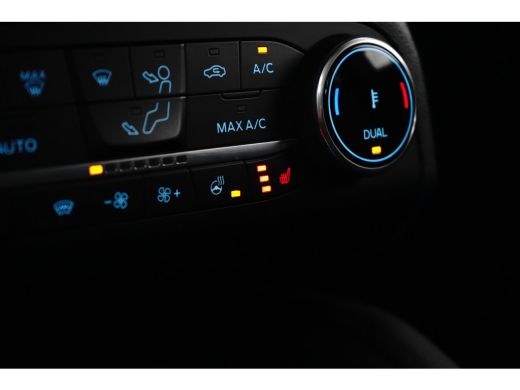 Ford Kuga Plug-In Hybrid ST-Line X | Black-Pack | Panoramadak | AGR-stoelen | Head-up | Adaptive cruise. | ... ActivLease financial lease