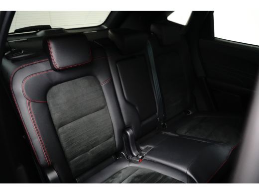 Ford Kuga Plug-In Hybrid ST-Line X | Black-Pack | Panoramadak | AGR-stoelen | Head-up | Adaptive cruise. | ... ActivLease financial lease