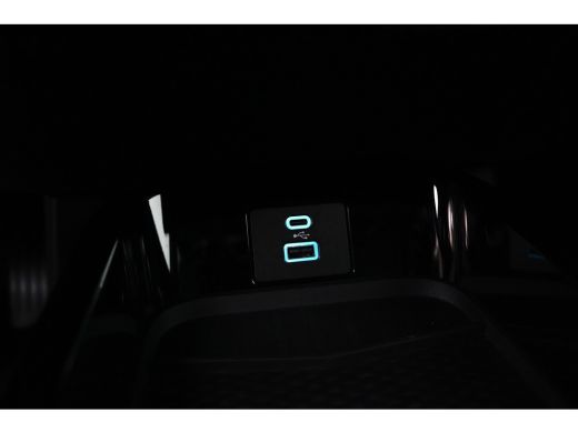 Ford Mustang Mach-E Mach-E 76 kWh | DEALER OH! | ADAPTIVE CRUISE | 360&deg; CAMERA | DODE HOEK | LED | ELEKTR STOEL | LED... ActivLease financial lease