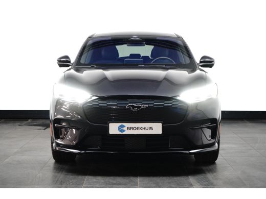 Ford Mustang Mach-E Mach-E GT AWD 487PK | DEALER OH! | PANO DAK | BREMBO REM | MATRIX LED | ADAPTIVE CRUISE | 360 CAM... ActivLease financial lease