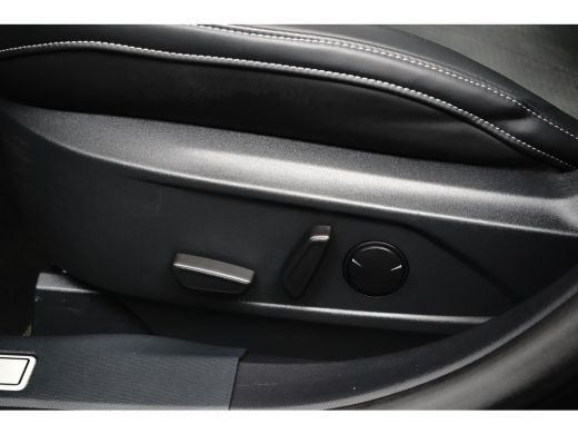 Ford Mustang Mach-E Mach-E GT AWD 487PK | DEALER OH! | PANO DAK | BREMBO REM | MATRIX LED | ADAPTIVE CRUISE | 360 CAM... ActivLease financial lease