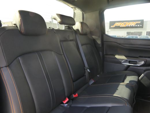 Ford Ranger 2.3 Wildtrak Double Cab PHEV | Custom RVS uitlaat | 20'' | Wielkastverbreders | Camera | Adaptive... ActivLease financial lease