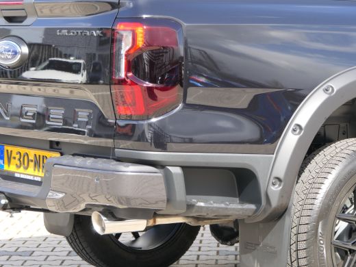 Ford Ranger 2.3 Wildtrak Double Cab PHEV | Custom RVS uitlaat | 20'' | Wielkastverbreders | Camera | Adaptive... ActivLease financial lease