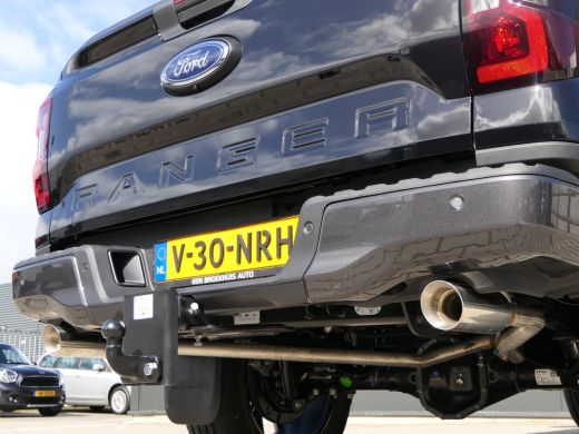 Ford Ranger 2.3 Wildtrak Double Cab PHEV | Custom RVS uitlaat | 20'' | Wielkastverbreders | Camera | Adaptive... ActivLease financial lease