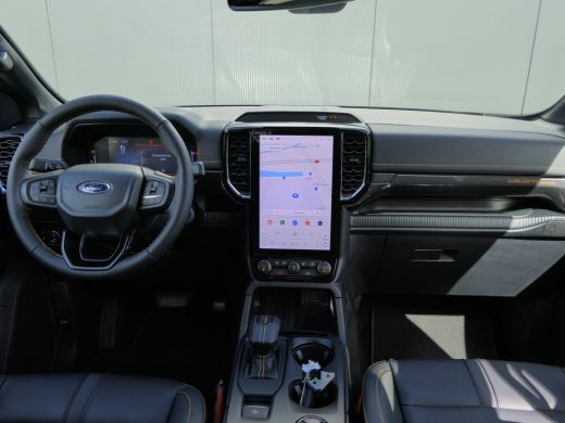 Ford Ranger 2.3 Wildtrak Double Cab PHEV | Custom RVS uitlaat | 20'' | Wielkastverbreders | Camera | Adaptive... ActivLease financial lease