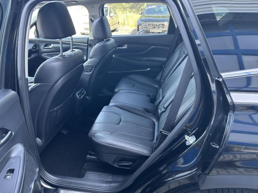 Hyundai Santa Fe 1.6 T-GDI HEV Comfort Smart Sky | Panoramadak| Trekhaak | Apple Carplay/Android Auto | Adaptief C... ActivLease financial lease