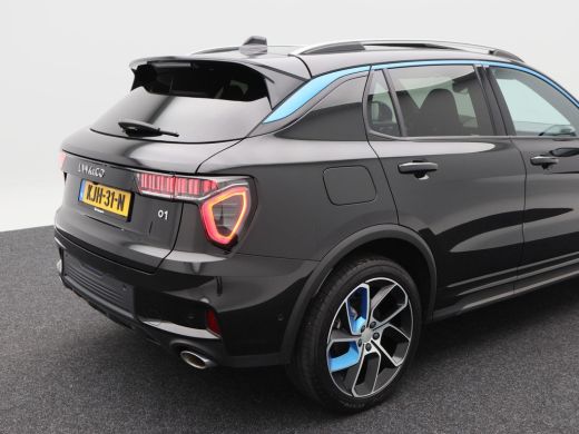 Lynk & Co 01 1.5 262 Pk Automaat | Zwart Hemel | Stoelverwarming | 360 Camera | Adaptive Cruise | Infinity Aud... ActivLease financial lease