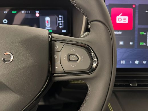 Lynk & Co 01 Core | Stoelverwarming | Parkeercamera | Apple Carplay/Android Auto | ActivLease financial lease