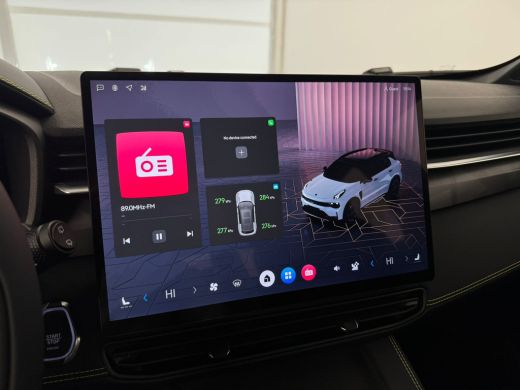 Lynk & Co 01 Core | Stoelverwarming | Parkeercamera | Apple Carplay/Android Auto | ActivLease financial lease