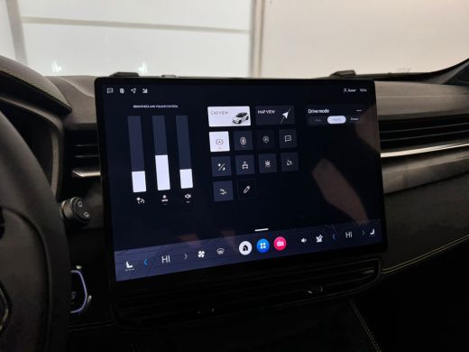 Lynk & Co 01 Core | Stoelverwarming | Parkeercamera | Apple Carplay/Android Auto | ActivLease financial lease