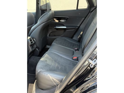 Mercedes-Benz GLC 200 4MATIC AMG Line ACC-Pano-Trekhaak-Stoel/stuur verw. ActivLease financial lease