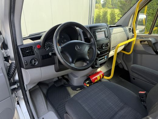 Mercedes-Benz Sprinter 314 CDI AUTOMAAT EURO 6 / FLEXI-TRANS ROLSTOELBUS + LIFT / L2H2 / 9 PERSOONS / CAMERA / AIRCO / P... ActivLease financial lease