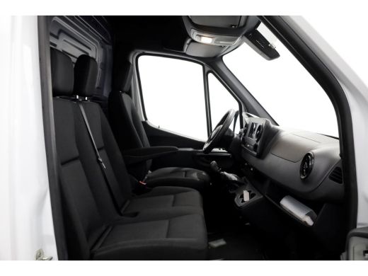 Mercedes-Benz Sprinter 315 CDI 150pk RWD L2H2 LED/Airco/Camera 08-2021 ActivLease financial lease