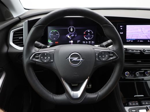Opel Grandland 1.6 Turbo Plug-In Hybrid Level 3 | 360 Camera | Allseason banden | Stuur & Stoel verw. | Prijs Ri... ActivLease financial lease