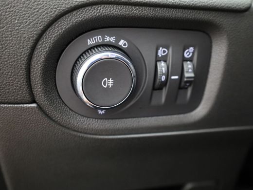 Opel Grandland 1.6 Turbo Plug-In Hybrid Level 3 | 360 Camera | Allseason banden | Stuur & Stoel verw. | Prijs Ri... ActivLease financial lease