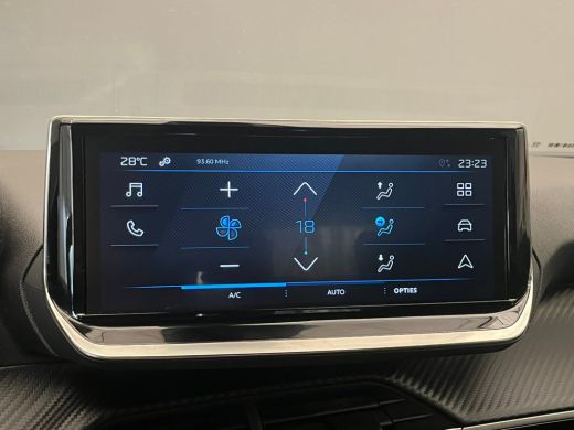 Peugeot 2008 1.2 Hybrid 136 Style Climate | Carplay | Cruise | Parkeersensoren Achter | LED | DAB | Airco (aut... ActivLease financial lease