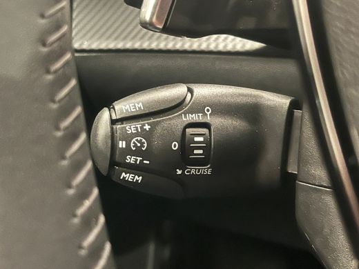 Peugeot 2008 1.2 Hybrid 136 Style Climate | Carplay | Cruise | Parkeersensoren Achter | LED | DAB | Airco (aut... ActivLease financial lease