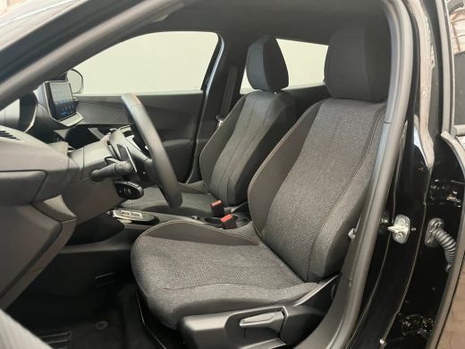 Peugeot 2008 1.2 Hybrid 136 Style Climate | Carplay | Cruise | Parkeersensoren Achter | LED | DAB | Airco (aut... ActivLease financial lease
