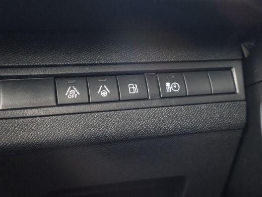 Peugeot 3008 1.6 HYbrid4 300 PK GT + PANORAMA | FOCAL AUDIO | 19 INCH | CAMERA | STOELVERW. ActivLease financial lease