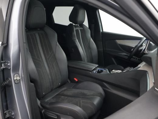 Peugeot 3008 1.6 HYbrid4 300 PK GT + PANORAMA | FOCAL AUDIO | 19 INCH | CAMERA | STOELVERW. ActivLease financial lease