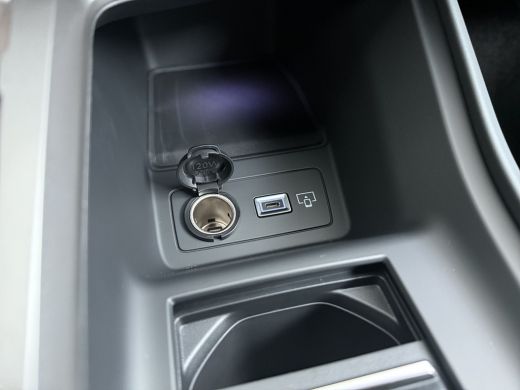 Peugeot 308 | Demo Deal | 1.6 Plug-in Hybrid 195 GT | Audio installatie | Dodehoek detectie | Matrix LED kopl... ActivLease financial lease