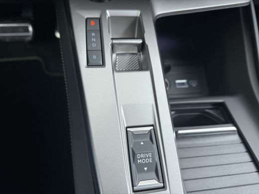 Peugeot 308 | Demo Deal | 1.6 Plug-in Hybrid 195 GT | Audio installatie | Dodehoek detectie | Matrix LED kopl... ActivLease financial lease