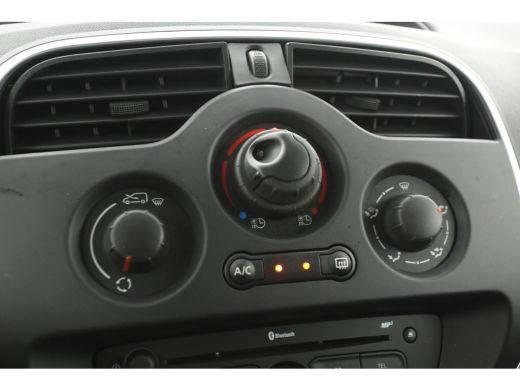 Renault Kangoo Z.E. Z.E. Maxi L2H1 33 KWh (Huur accu) | SOH 95% | Airco | Navi | Imperiaal | Elektrpakket ActivLease financial lease