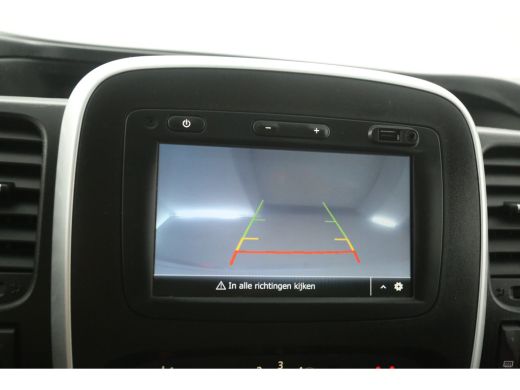 Renault Trafic 2.0 dCi 145PK L2H1 | Automaat | Airco | Cruise | Camera | 3 Zits | 2xSchuifdeur | Navi | Trekhaak ActivLease financial lease