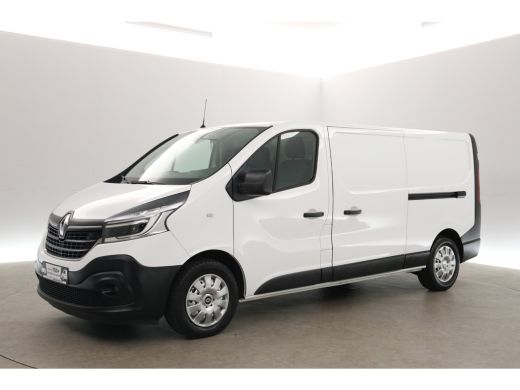 Renault Trafic 2.0 dCi 145PK L2H1 | Automaat | Airco | Cruise | Camera | 3 Zits | 2xSchuifdeur | Navi | Trekhaak ActivLease financial lease