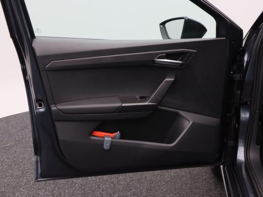 Seat Ibiza 1.0 EcoTSI Style | Cruise Control | CarPlay | Parkeersensoren | 15 Inch | 44.934 Km !! ActivLease financial lease