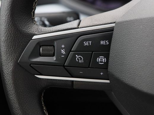 Seat Ibiza 1.0 EcoTSI Style | Cruise Control | CarPlay | Parkeersensoren | 15 Inch | 44.934 Km !! ActivLease financial lease