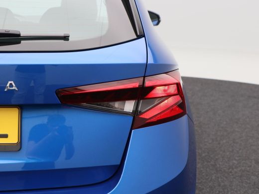 Skoda Fabia 1.0 MPi Ambition | Cruise Control | Airco | CarPlay | Parkeersensoren | 64.451 Km !! ActivLease financial lease