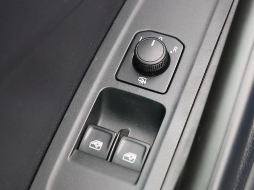 Skoda Fabia 1.0 MPi Ambition | Cruise Control | Airco | CarPlay | Parkeersensoren | 64.451 Km !! ActivLease financial lease