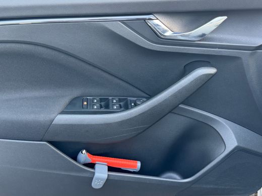 Skoda Kamiq 1.0 115pk TSI Selection Parkeersensor achter | Keyless start | Cruise control ActivLease financial lease