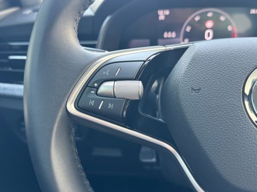 Skoda Kamiq 1.0 115pk TSI Selection Parkeersensor achter | Keyless start | Cruise control ActivLease financial lease