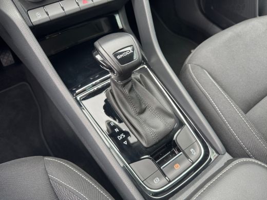 Skoda Karoq 1.5 150pk TSI ACT Business Edition Verwarmbare voorstoelen | Trekhaak wegklapbaar elektrisch | Ad... ActivLease financial lease