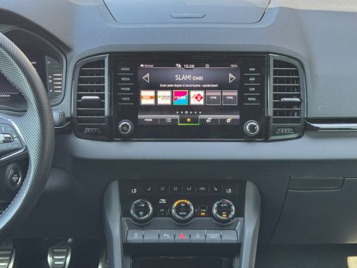 Skoda Karoq 1.5 150pk TSI ACT Sportline Business Winter Pakket Plus | Elektrische trekhaak, wegklapbaar | Tec... ActivLease financial lease