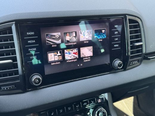Skoda Karoq 1.5 150pk TSI ACT Sportline Business Winter Pakket Plus | Elektrische trekhaak, wegklapbaar | Tec... ActivLease financial lease