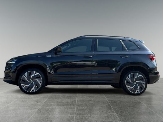 Skoda Karoq 1.5 150pk TSI ACT Sportline Business Winter Pakket Plus | Elektrische trekhaak, wegklapbaar | Tec... ActivLease financial lease