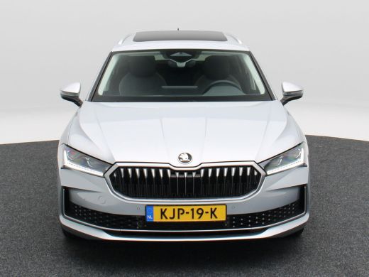 Skoda Superb Combi 1.5 TSi 204 Pk Automaat PHEV Edition | Stoelverwarming | Adaptive Cruise | Panorama dak | C... ActivLease financial lease