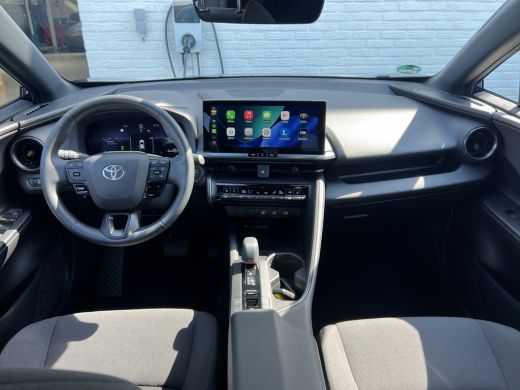 Toyota C-HR 2.0 Plug-in Hybrid 220 First Edition | ACC | Premium LED | Camera | Dodehoek ActivLease financial lease
