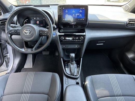 Toyota Yaris Cross 1.5 Hybrid Adventure | HUD | Dodehoek detectie | Parkeersensoren & Camera | ActivLease financial lease