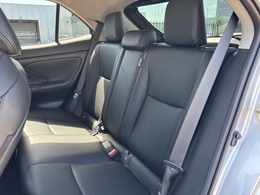 Toyota Yaris Cross 1.5 Hybrid Executive | Lederen bekleding | ActivLease financial lease